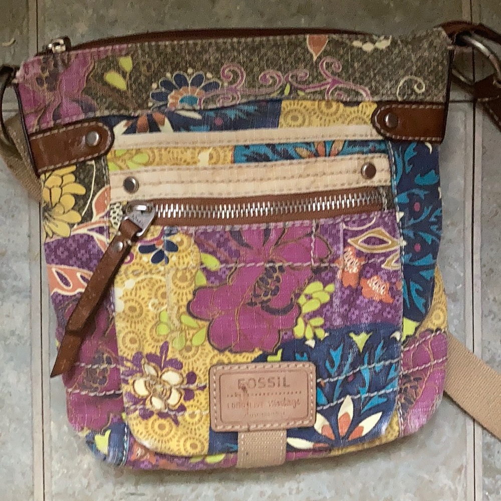 Large Vintage Fossil Purse